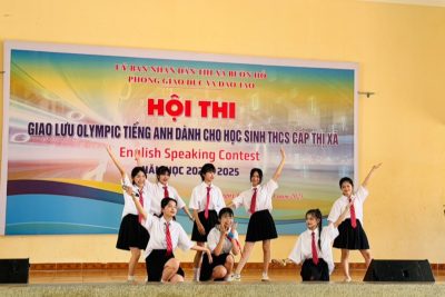 Hội thi giao lưu Olympic Tiếng Anh cấp thị xã năm 2025