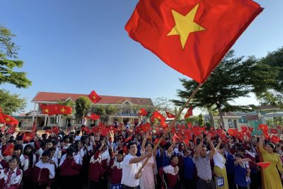 Tuần cao điểm hoạt động chào mừng 50 năm Ngày giải phóng miền Nam